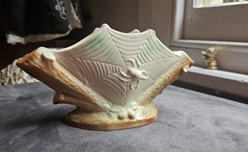 Listing 3 of 8 for Titian Spider Vase