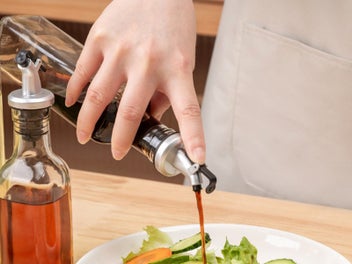 Listing 8 of 10 for 2Pcs 250ml Glass Bottle Kitchen Tools Olive Oil Vinegar Pourer Dispenser