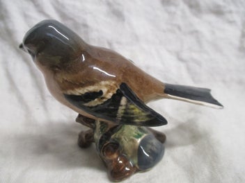 Listing 2 of 3 for SH 352 - Vintage Beswick Bird Figurine - Chaffinch
