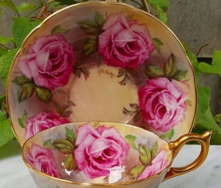 Listing 8 of 8 for Aynsley, Bailey, Pink cabbage roses dinner plate