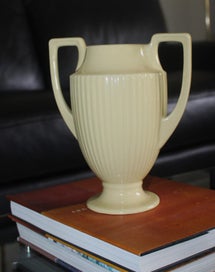 Listing 4 of 15 for +++ POTTERY "CROWN LYNN? /TITIAN? - STAMPED 2106 & INITIALED" VASE +++