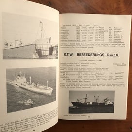 Listing 17 of 20 for THE SHIPS THAT SERVE AUSTRALIA & NEW ZEALAND: Volumes One and Two by Bob Fildes