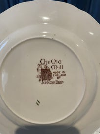 Listing 2 of 2 for Johnson Bros Small Plate
