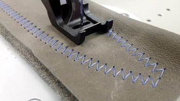 Listing 3 of 4 for ZIG ZAG WALKING FOOT INDUSTRIAL SEWING MACHINE SPECIAL 20 % OFF