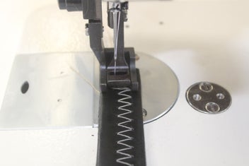 Listing 4 of 4 for ZIG ZAG WALKING FOOT INDUSTRIAL SEWING MACHINE SPECIAL 20 % OFF