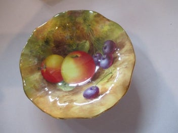 Listing 1 of 5 for ROYAL WORCESTER MINIATURE FRUIT DISH. HAND PAINTED