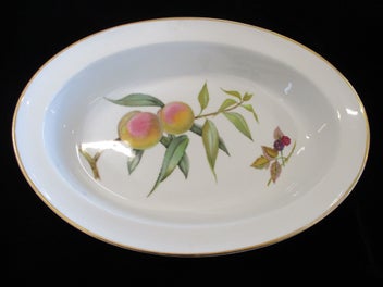 Listing 2 of 6 for BR 9311 - Oval Pie Dish - Fine Porcelain - Royal Worcester - Evesham