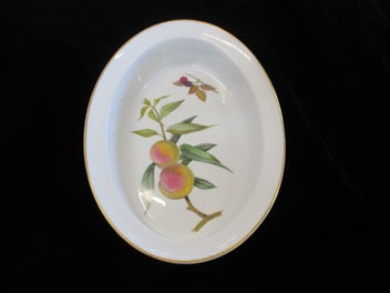 Listing 6 of 6 for BR 9311 - Oval Pie Dish - Fine Porcelain - Royal Worcester - Evesham