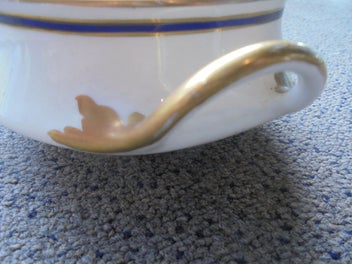 Listing 3 of 8 for Small vintage English lidded tureen - J&G Meakin