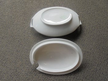 Listing 7 of 8 for Small vintage English lidded tureen - J&G Meakin