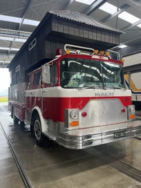 Tiny Home/Business: firetruck mohome