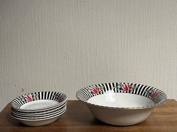 Listing 1 of 9 for Vintage Set Of J&G Meakin Castilian Bowls