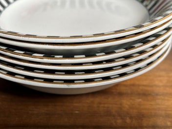 Listing 6 of 9 for Vintage Set Of J&G Meakin Castilian Bowls