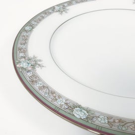 Listing 8 of 16 for Noritake - 'Lunceford' Legendary Collection Trio Dinnerware set