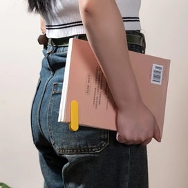 Listing 6 of 7 for NEW 3pcs Silicone Automatic Bookmarks, Book Reading Gifts Cute Book Accessory