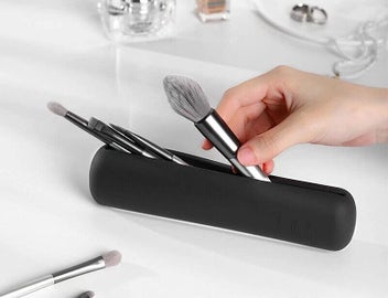 Listing 4 of 4 for Silicone Makeup Brush Holder Portable Brush Bag Storager Organizer Black
