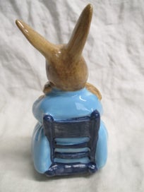 Listing 3 of 5 for Vintage Royal Albert Figurine - Beatrix Potter - Mrs Rabbit and Bunnies ZE 3716