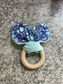 Listing 2 of 3 for Baby blanket and teether