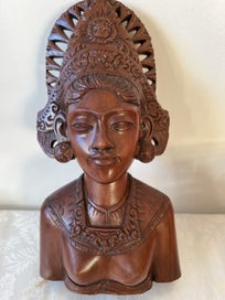 Listing 5 of 8 for Vintage wood carving Balinese Wood Carving Bust Of Janger Singer Dancer