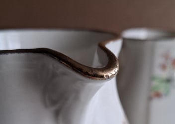 Listing 7 of 9 for $1 RES - Beautiful older style Meakin - footed jugs x 2 - almost mint condition