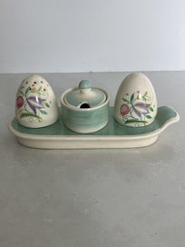 Listing 2 of 18 for Susie Cooper Dresden Spray Cruet set