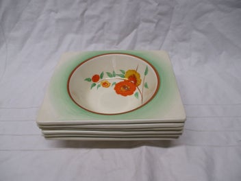 Listing 4 of 9 for BR 9296 - Six Royal Staffordshire Dessert Plates - Great Britain - The Biarritz