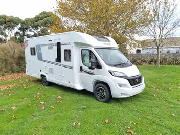 2026 Fiat Ducato Pilote P740FC Rear Island Bed