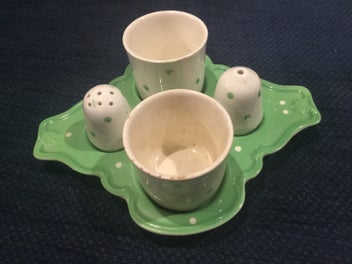 Listing 1 of 5 for EXTREMELY RARE ROYAL WINTON EGG GREEN POLKA DOT CUP SET