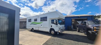 2010 ISUZU N SERIES MOTORHOME