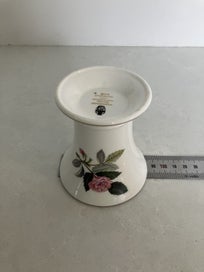 Listing 6 of 11 for Pair of vintage Wedgwood Hathaway Rose pieces - vase and lidded container