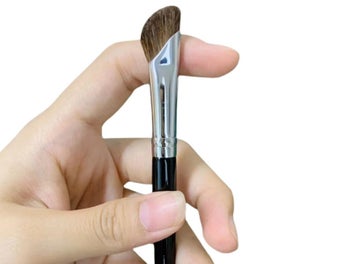 Listing 3 of 7 for 2X 2-In-1 Nose Contour Brushes Brush Fluffy Brush Angled Tilt Brush Nose Brushes