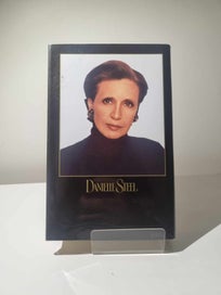 Listing 2 of 5 for The Long Road Home - Danielle Steel