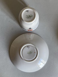 Listing 8 of 9 for Shelley 14 piece Tea Set