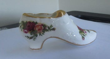 Listing 1 of 3 for Royal Albert Old Country Roses shoe exc condition England 1962