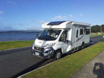 2019 Fiat Ducato Auto Roller 747 6 berth
