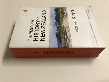 Listing 3 of 9 for The Penguin history of New Zealand by Michael King