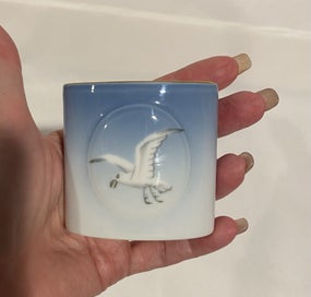 Listing 5 of 8 for Bing & Grondahl Seagull Vase - gorgeous