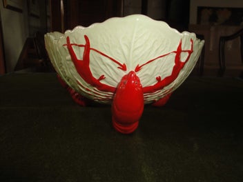 Listing 4 of 9 for ***STUNNING CARLTONWARE ‘LOBSTER’ PATTERN SALAD/FRUIT BOWL & SALT & PEPPER***