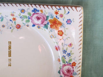 Listing 3 of 6 for Wilkinson Design,Plate, The Biarritz, Floral Wreath, 230 x 195 mm, 1933-1936