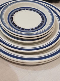 Listing 15 of 19 for Royal Doulton Tangier 1974 - 1982 4 Place 6 piece Dinner Set + Jug + Extras