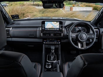 Mitsubishi Triton 2026 photo 3