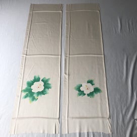 Listing 13 of 16 for Vintage Japanese Silk Fabric Pieces Floral Print Kimono Panels x2