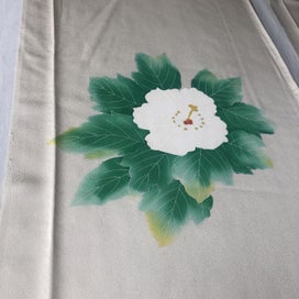Listing 11 of 16 for Vintage Japanese Silk Fabric Pieces Floral Print Kimono Panels x2
