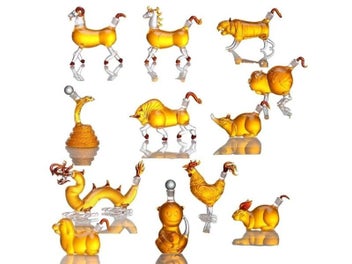 Listing 3 of 9 for Glass Decanter