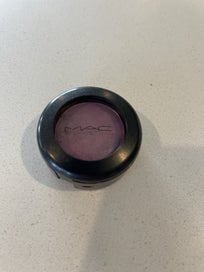 Listing 2 of 3 for MAC EyeShadow - CRÈME de VIOLET Frost