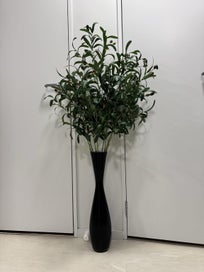 Listing 1 of 18 for Artificial plants with tall glass vase