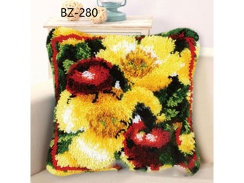 Listing 1 of 10 for Latch Hook Kit