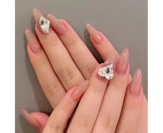Listing 4 of 5 for Rhinestones 100 PCS Heart-Shaped Glass Rhinestones Crystal Gems for Nail Jewe