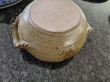 Listing 4 of 6 for Set of Three Pottery dishes as per description and sizes below