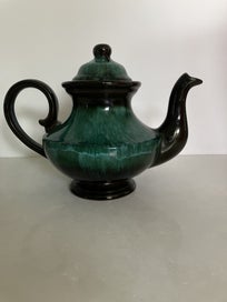 Listing 3 of 12 for Mid century Blue Mountain Tea Pot in excellent condition